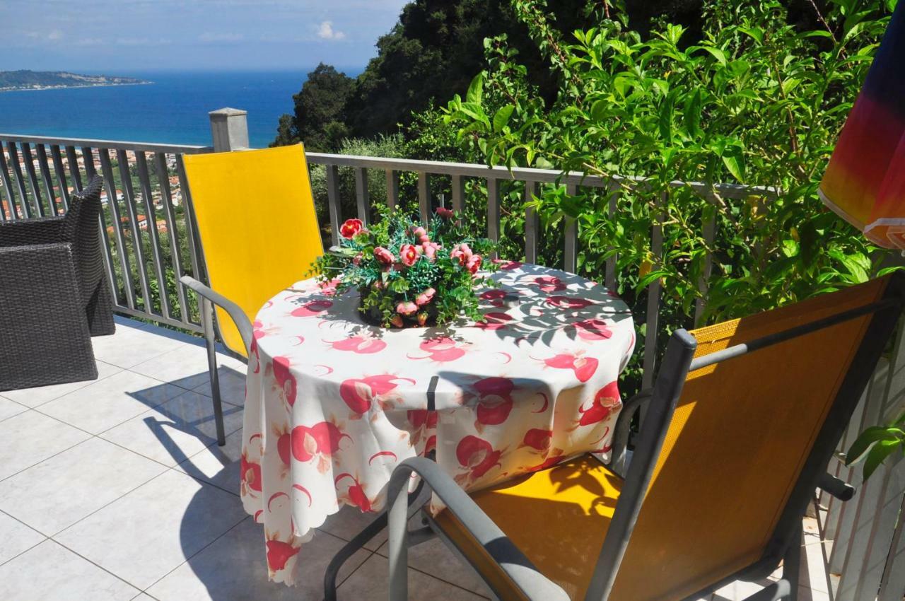 Baso Hilltop Apartments Argászi Kültér fotó